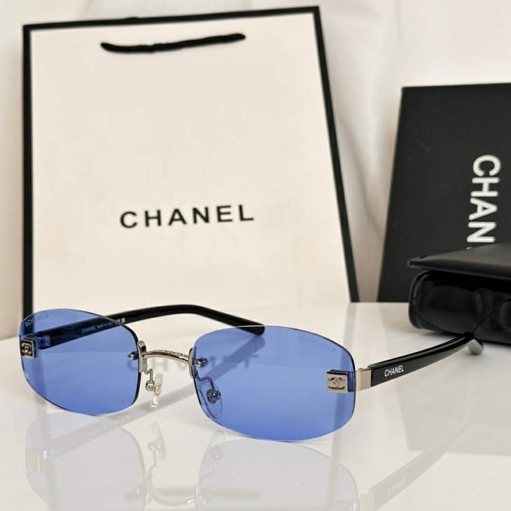 Picture of Chanel Sunglasses _SKUfw79399322fw
